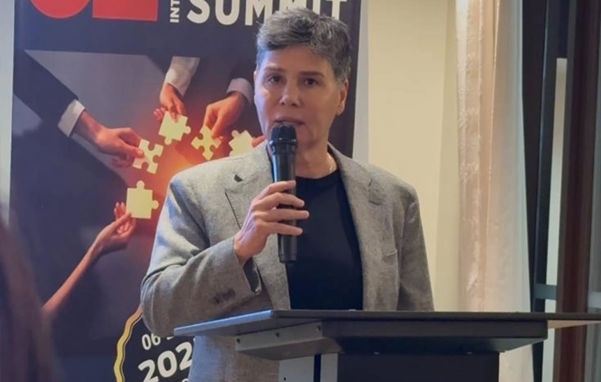 Begüm Doğulu Receives Professional Achievement Award at Oxford University